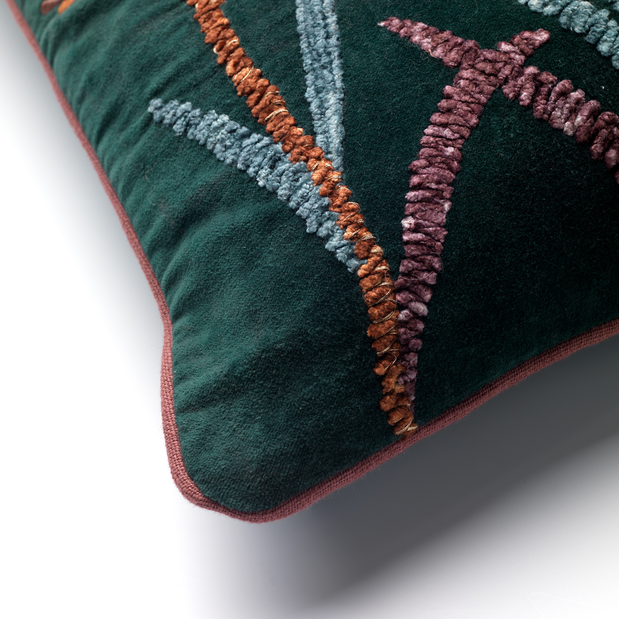 YVETTE | Coussin | 45x45 cm Mountain View | Vert | Hoii | Avec un rembourrage luxueux