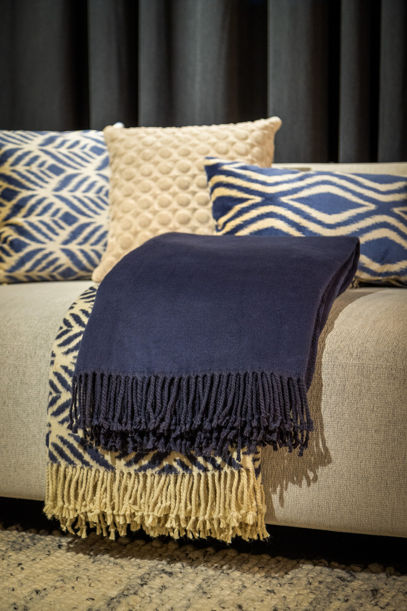 ALEXANDRA | Plaid 150x200 cm | Insignia Blue  | Blauw | Hoii