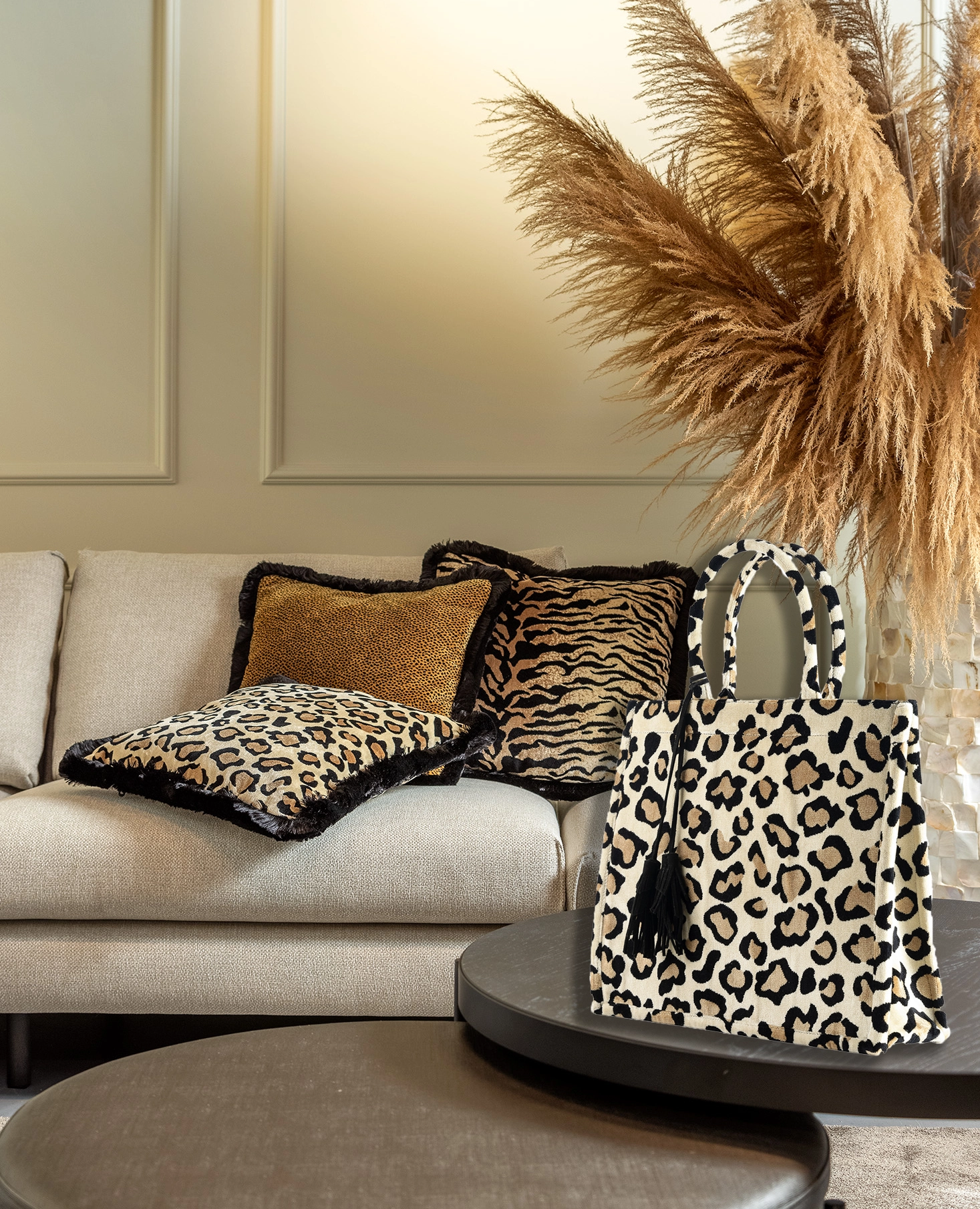 EVITA | Cushion | 45x45 cm Pumice Stone | Beige | Velvet | Panther print | Hoii | With luxury inner cushion