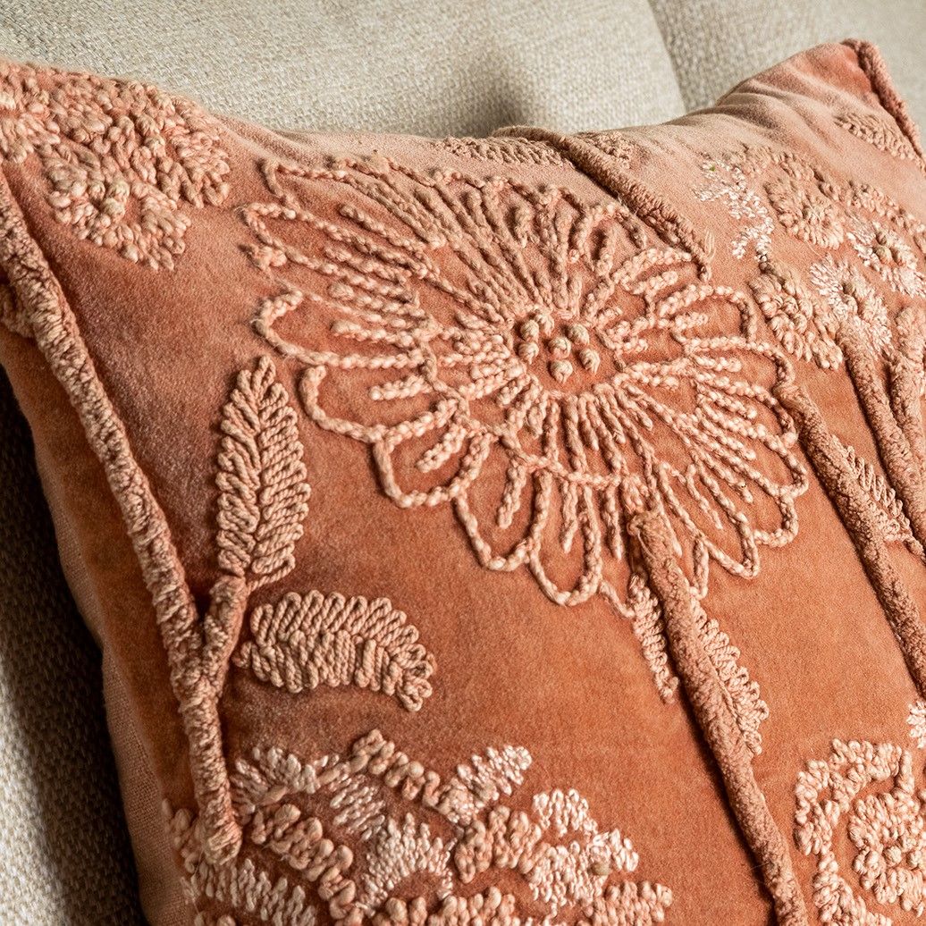 MARLENE | Cushion | 45x45 cm Muted Clay | Pink | Floral print | Hoii | With luxury inner cushion