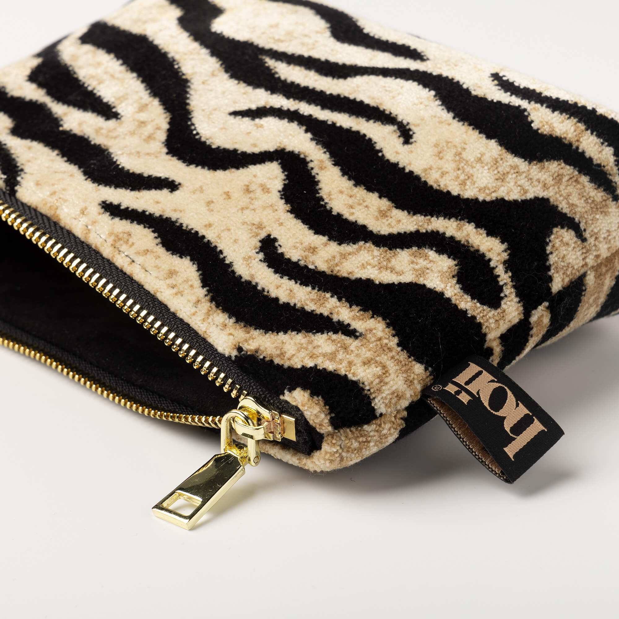 ELEONORA | Cosmetic bag | 23x12,5x6,5 cm | Pumice Stone | Beige | Hoii 