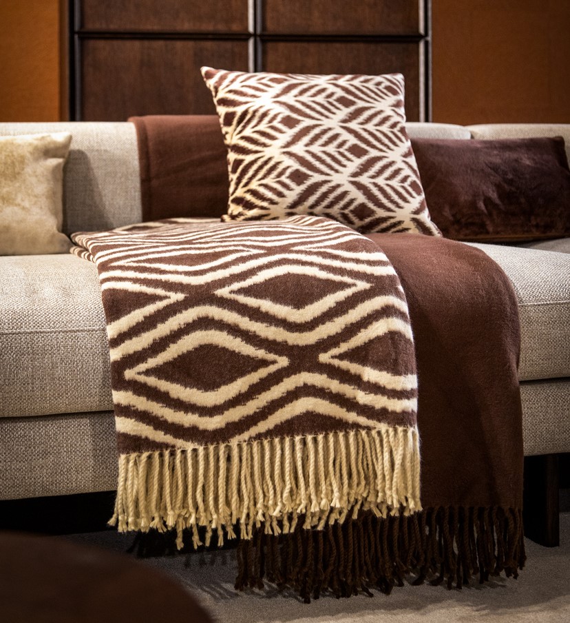 ANNABELLA | Plaid 150x200 cm | Chocolate Martini | Marron| Hoii