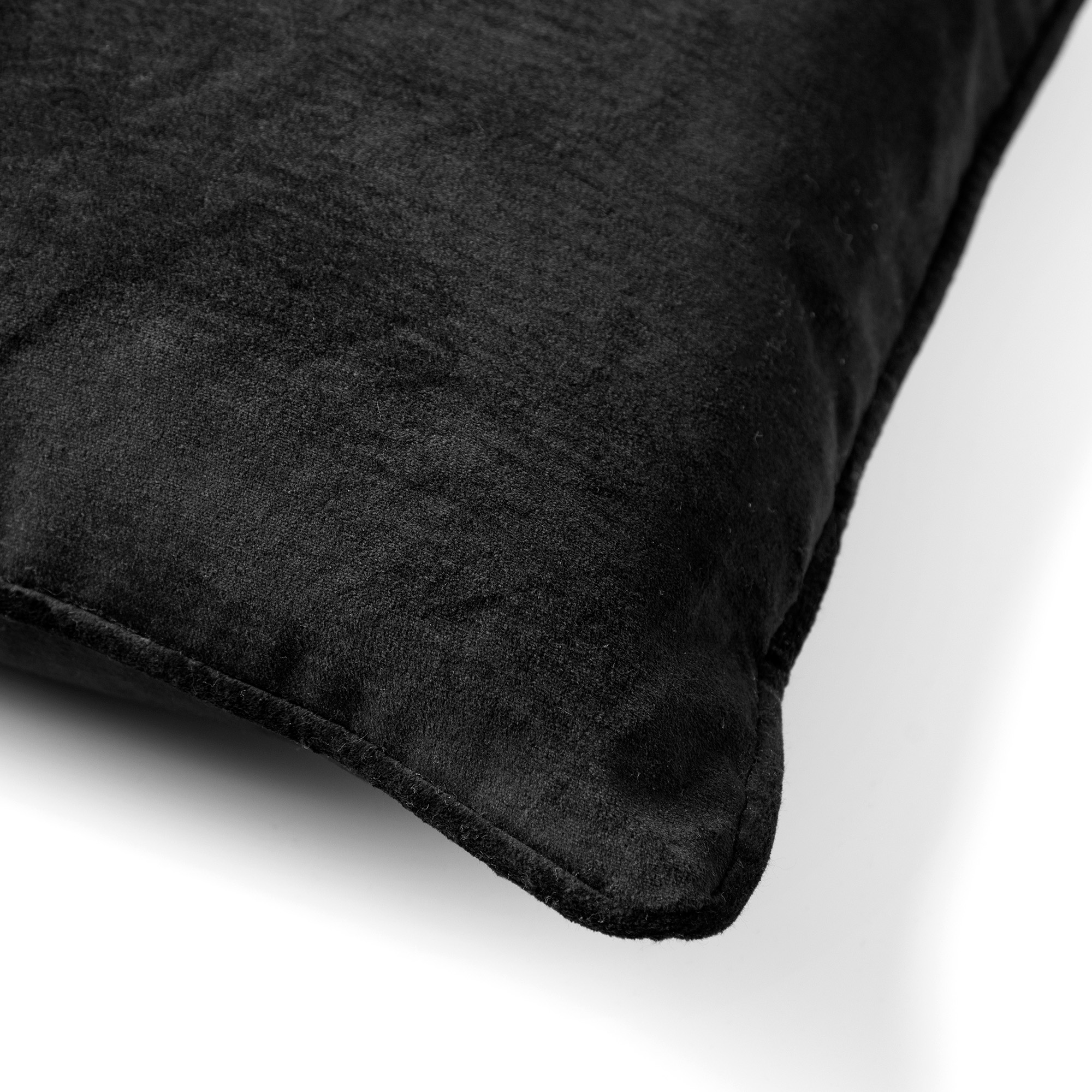 CHLOE | Coussin | 50x50 cm Raven | Noir | Velours | Hoii | Avec un rembourrage luxueux