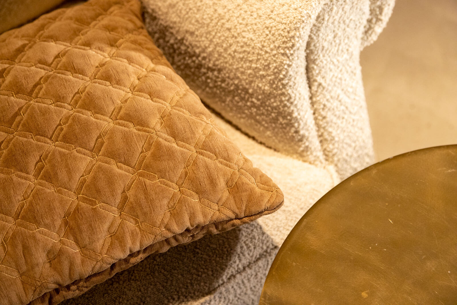 ADELE | Coussin | 45x45 cm Tobacco Brown | Marron | Hoii | Avec un rembourrage luxueux