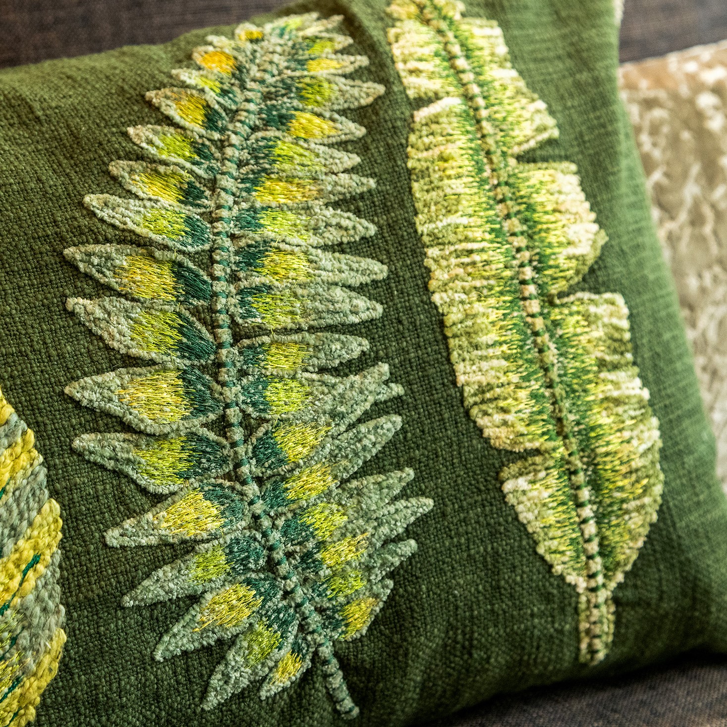 FERNANDO | Cushion |  40x60 cm Chive | Green | Hoii | with GRS feather filling