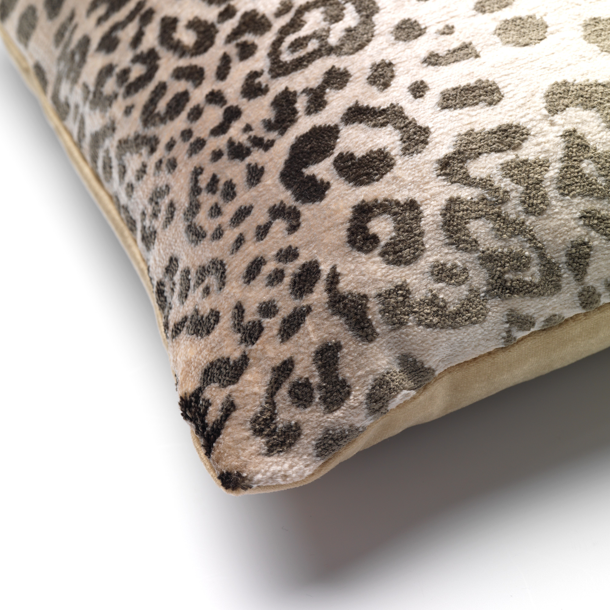 LEONELLE | Coussin | 30x50 cm Pumice Stone | Beige | Hoii | Avec un rembourrage luxueux