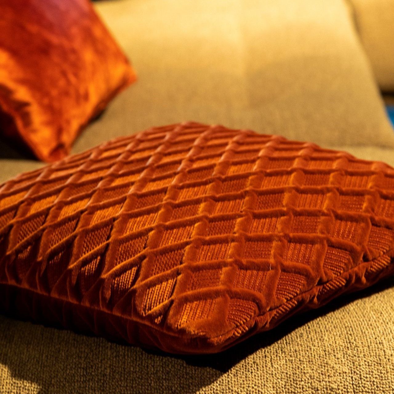 ANTOINETTE | Cushion | 45x45 cm Potters Clay | Orange | Hoii | With luxury inner cushion