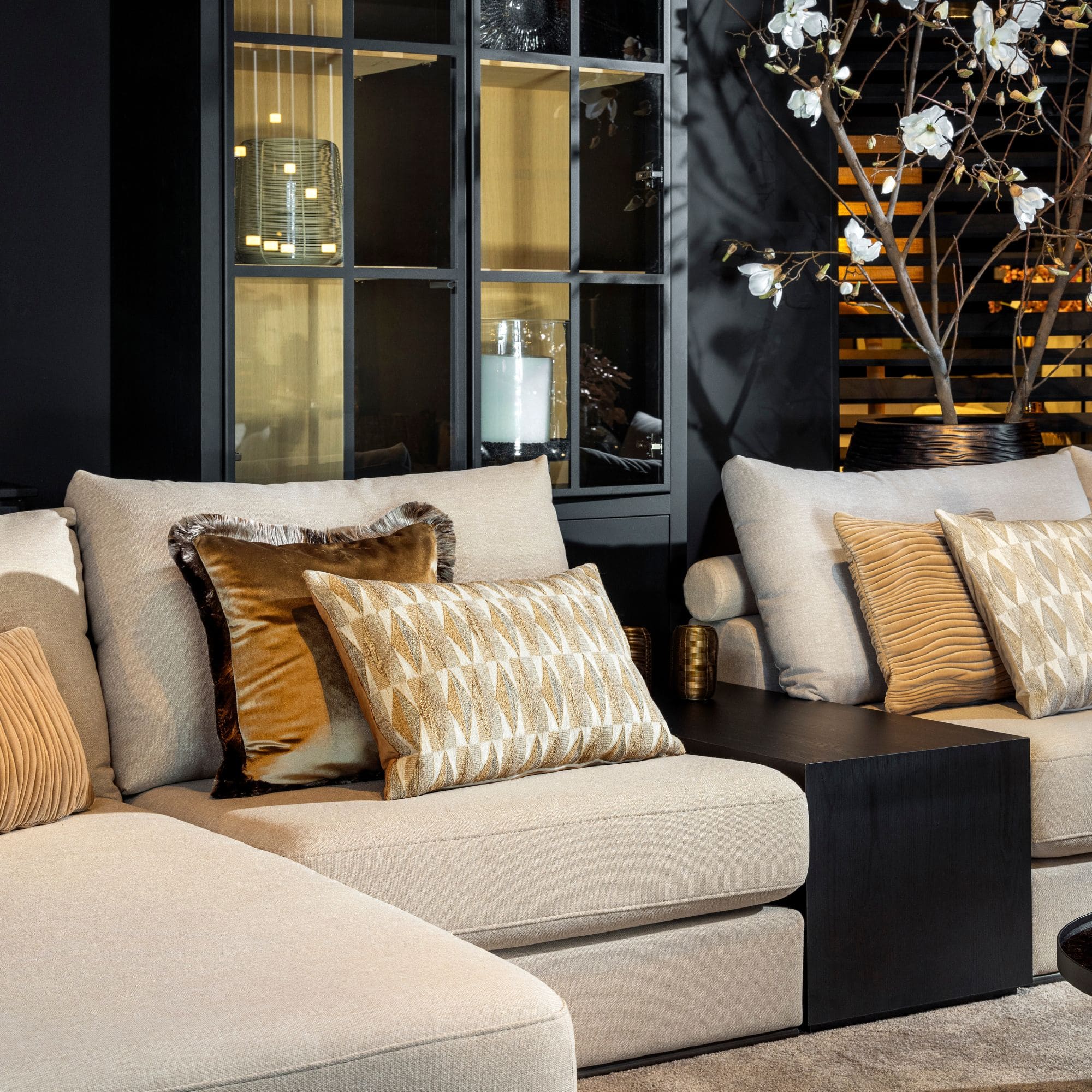 JEANETTE | sierkussen 30x50 cm | Doeskin | bruin | Hoii