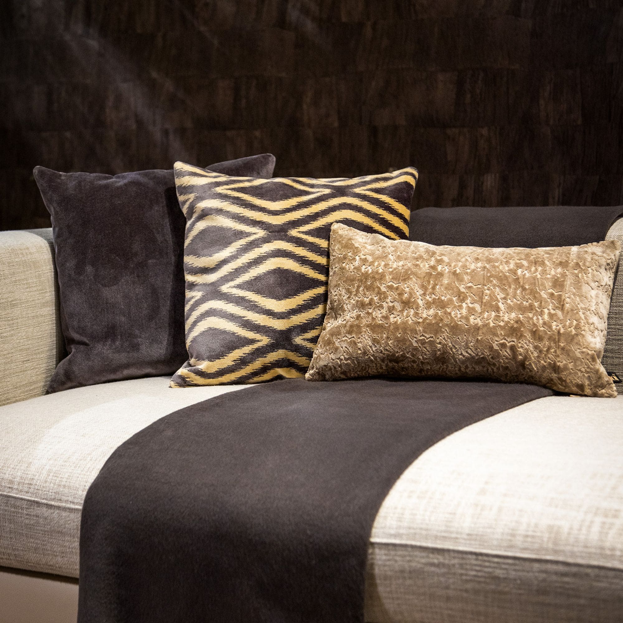 ANNABELLA | Plaid 150x200 cm | Charcoal Gray | Anthrazit | Hoii